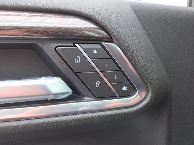 New 2026 Chevrolet Silverado 3500 LTZ w/ LTZ Premium Package AWD/4WD image 11