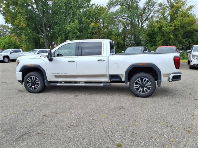 Used 2021 GMC Sierra 3500 Denali w/ Denali Ultimate Package image 7