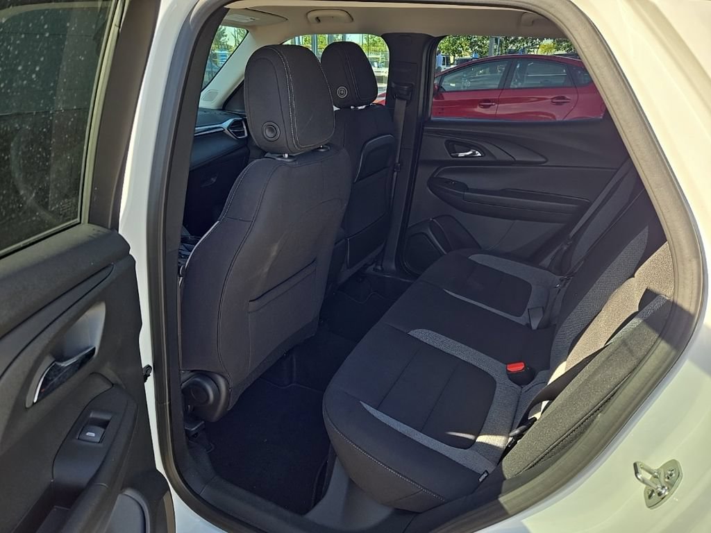 Used 2026 Chevrolet TrailBlazer LT AWD/4WD image 17