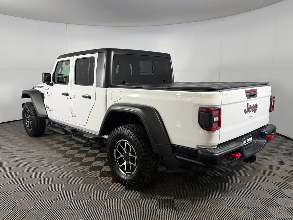 Certified 2025 Jeep Gladiator Rubicon w/ Convenience Group AWD/4WD image 9