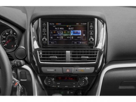 Used 2025 Mitsubishi Eclipse Cross ES image 10