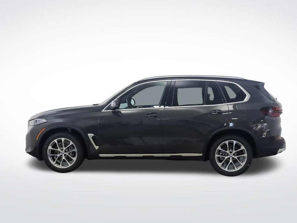 Used 2026 BMW X5 xDrive40i AWD/4WD image 2