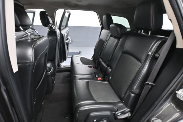 Used 2017 Dodge Journey Crossroad AWD/4WD image 35