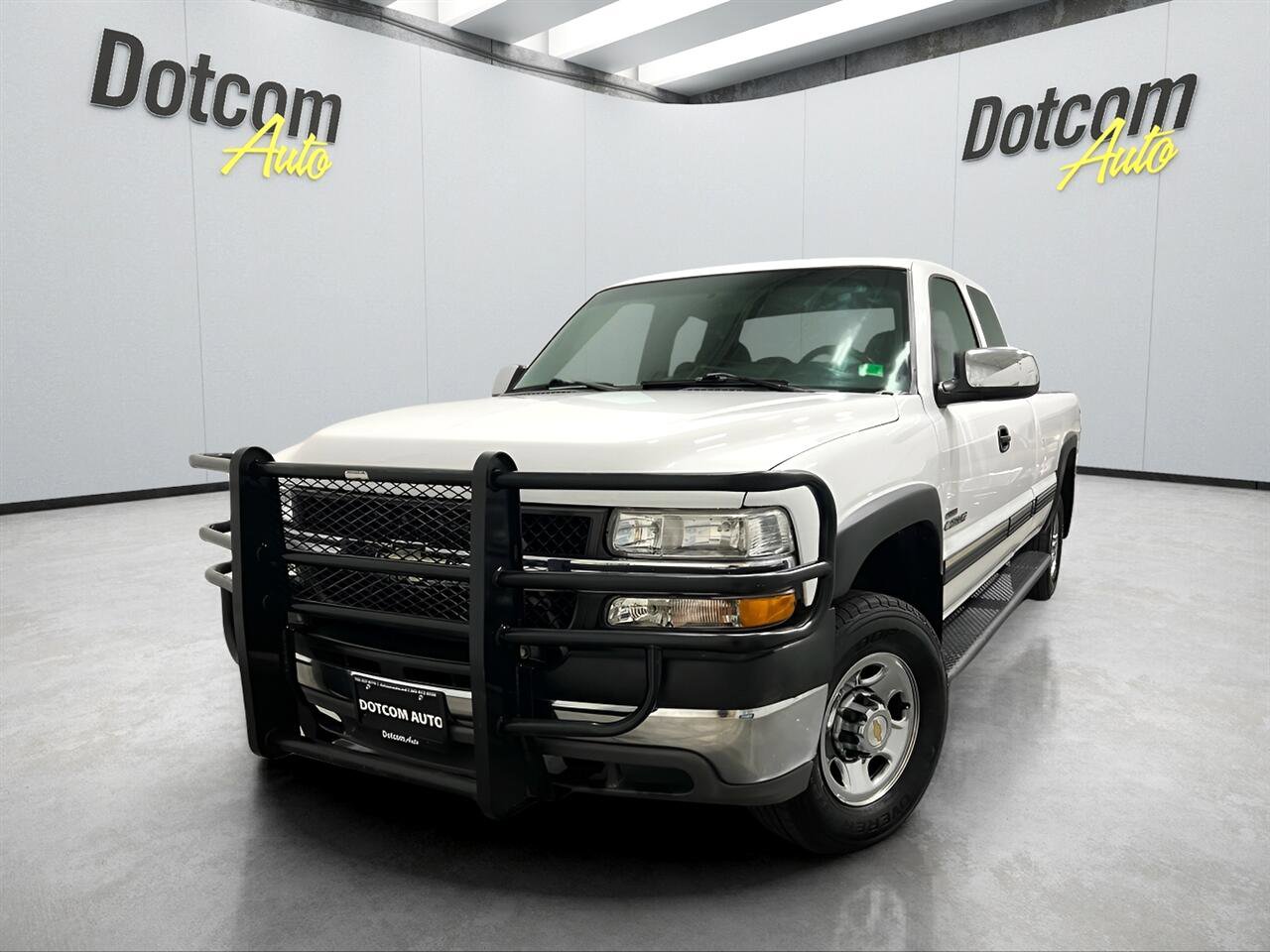 Used 2001 Chevrolet Silverado 2500 LS image 2