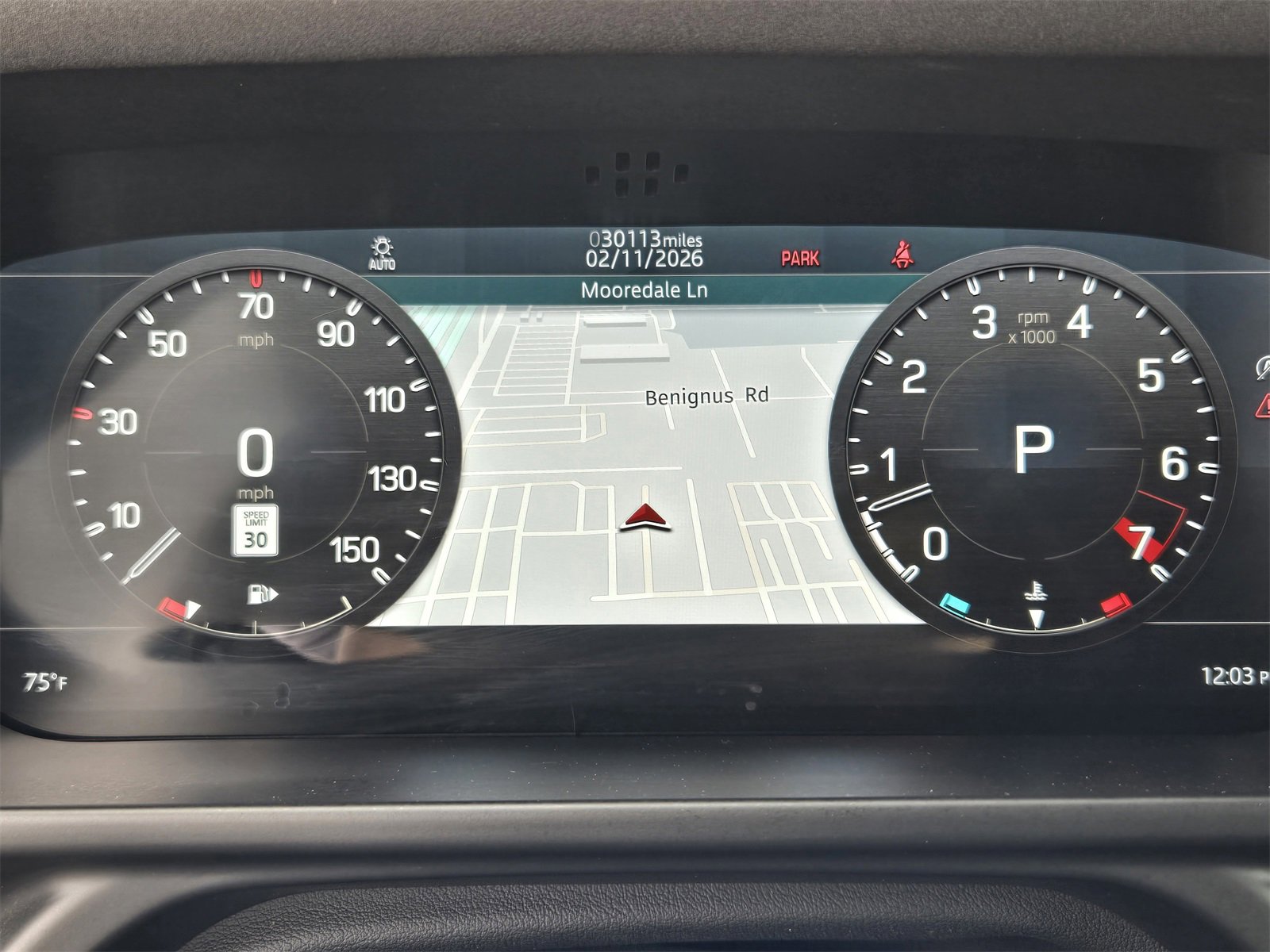 Used 2021 Land Rover Defender 90 First Edition image 13