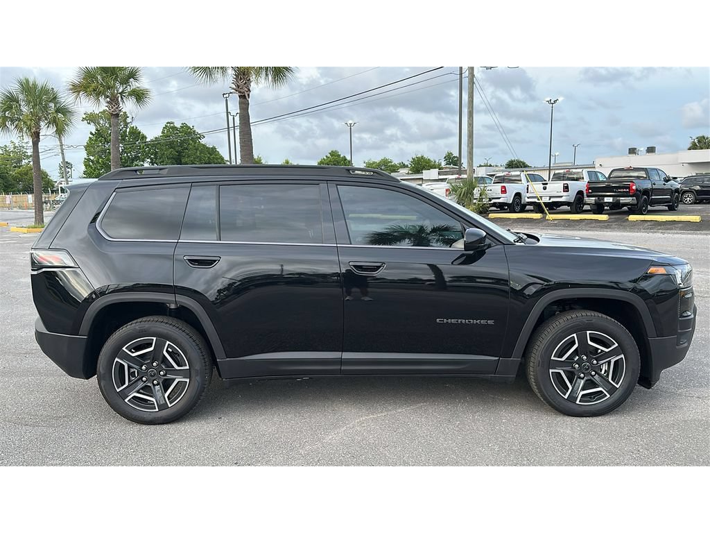 New 2026 Jeep Cherokee Laredo AWD/4WD image 7