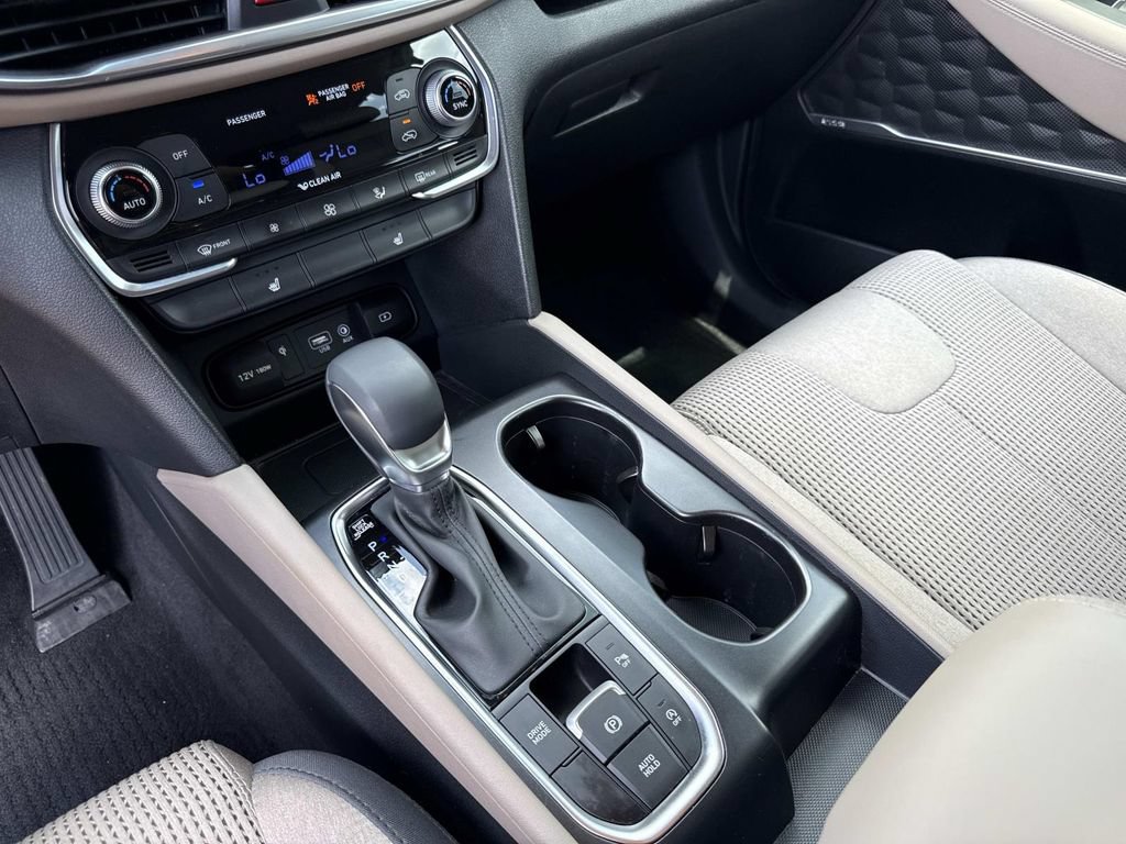 Used 2020 Hyundai Santa Fe SEL w/ Convenience Package FWD image 25