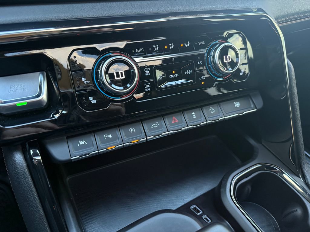 Used 2023 GMC Sierra 1500 AT4 w/ AT4 Premium Package image 38