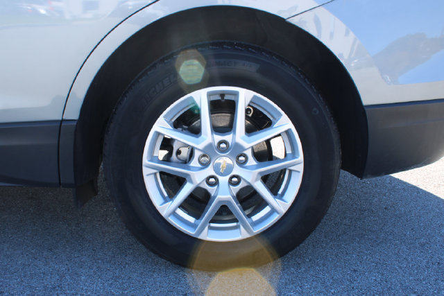 Used 2024 Chevrolet Equinox LT FWD image 34