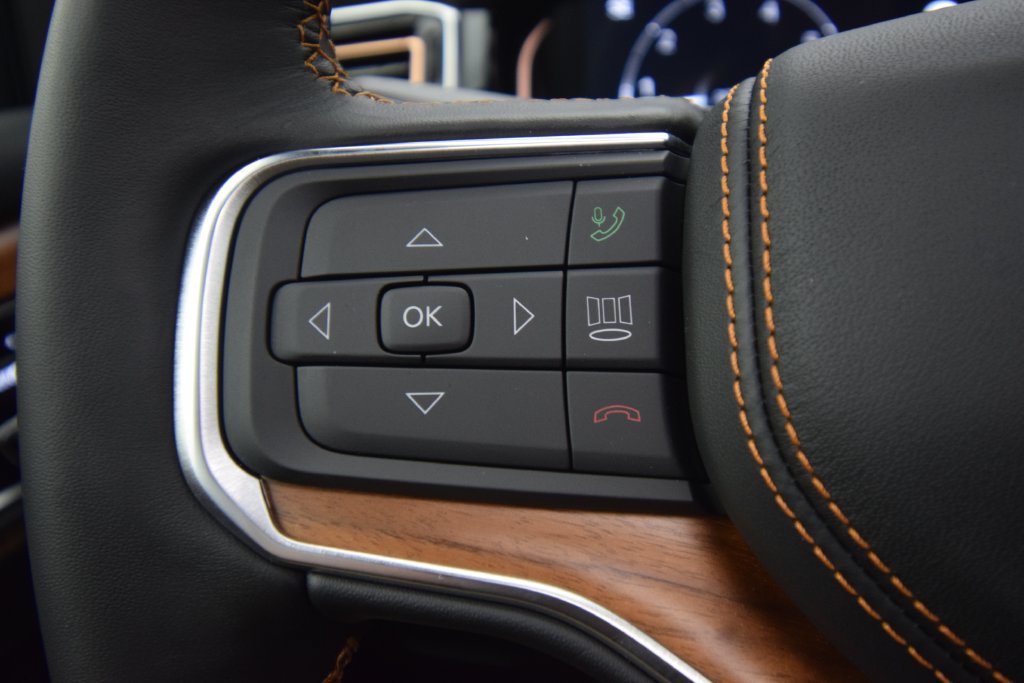 New 2026 Jeep Grand Wagoneer Summit AWD/4WD image 28
