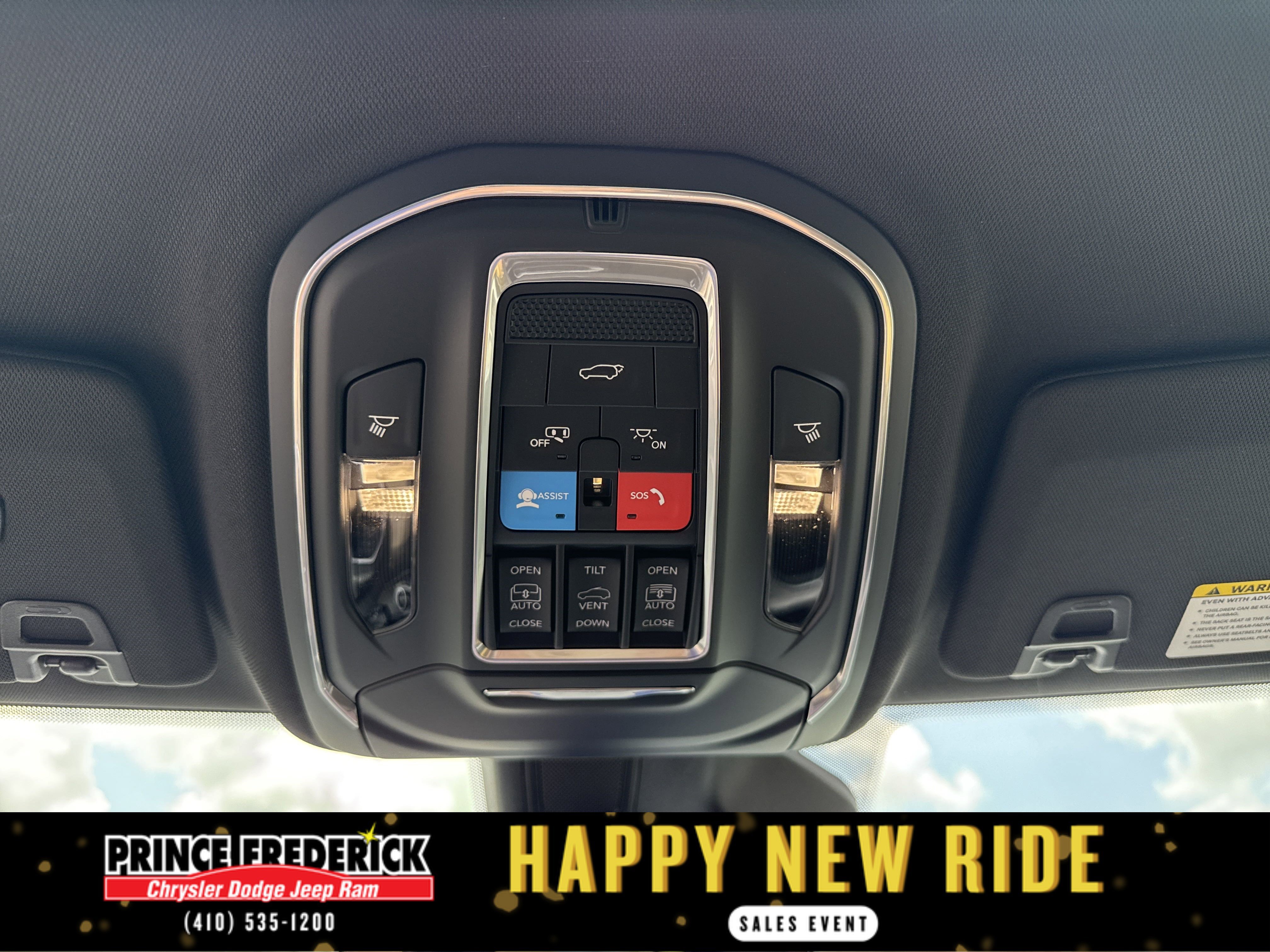 New 2025 Jeep Grand Cherokee L Limited w/ Black Appearance Package image 31