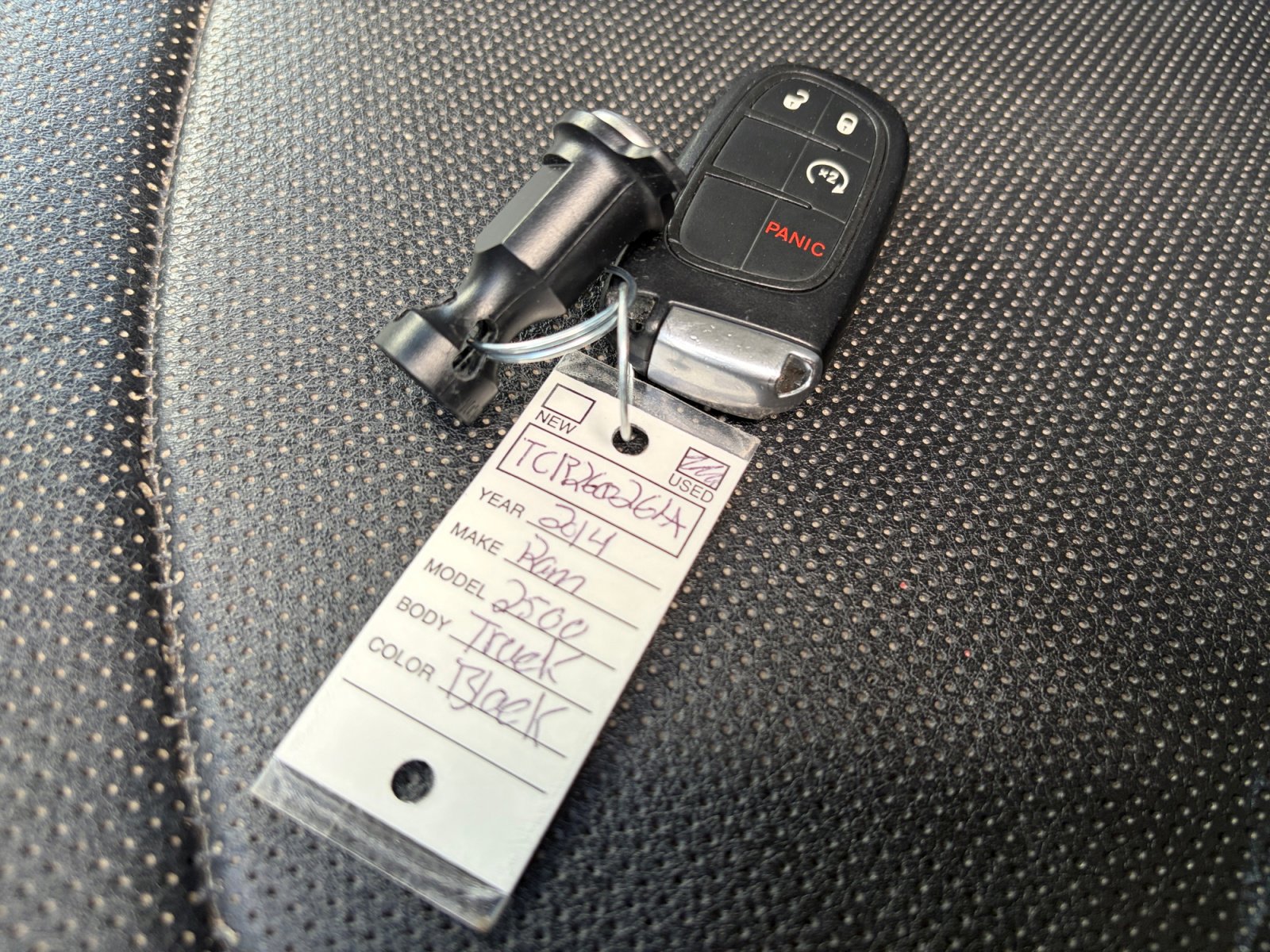 Used 2014 RAM 2500 Laramie w/ HD Snow Plow Prep Group image 30