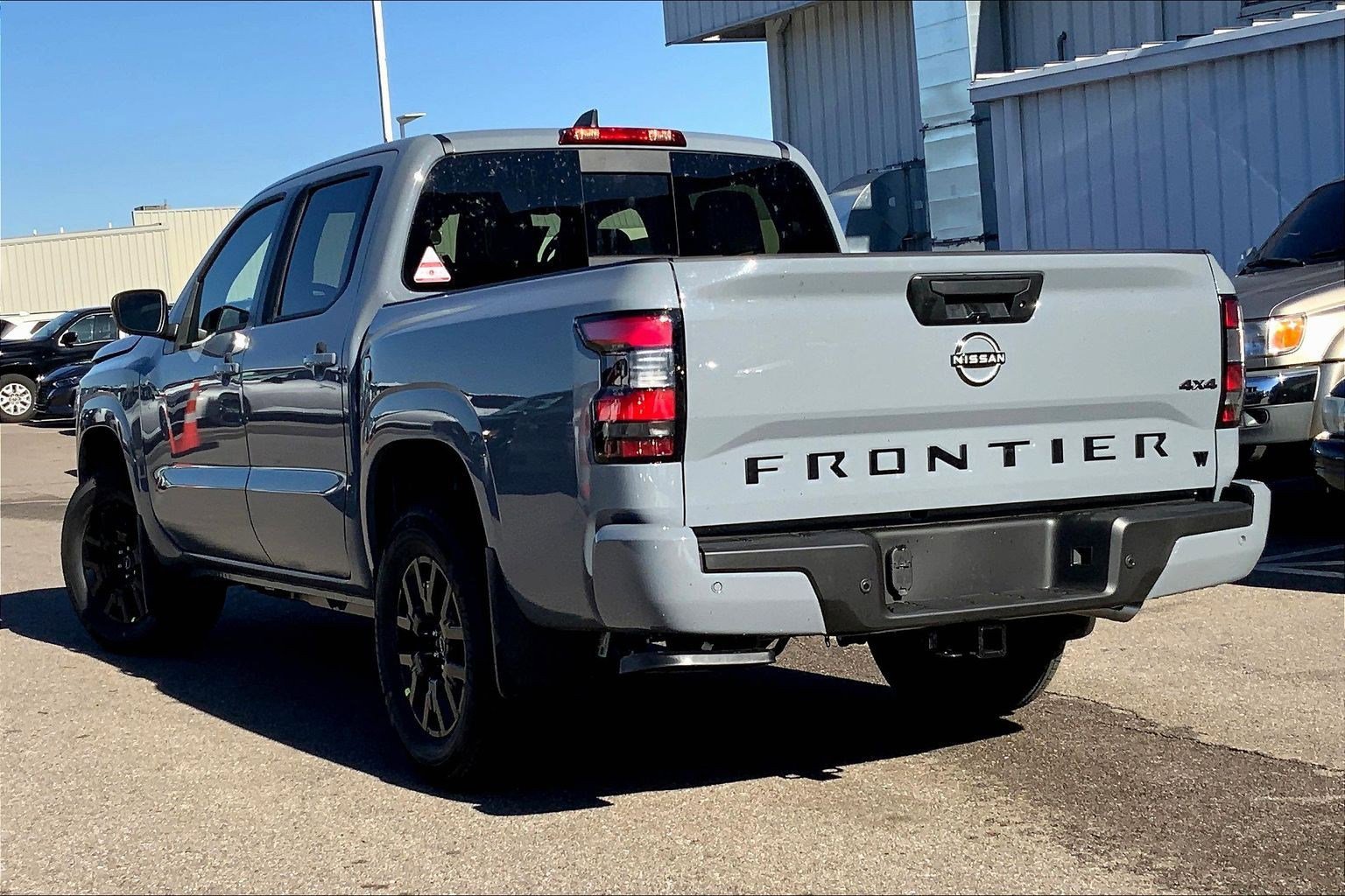 New 2026 Nissan Frontier SV image 3