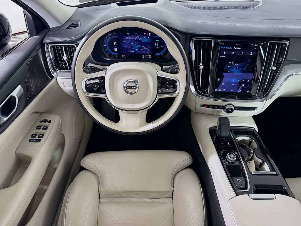 Used 2024 Volvo S60 T8 Ultimate w/ Climate Package image 24