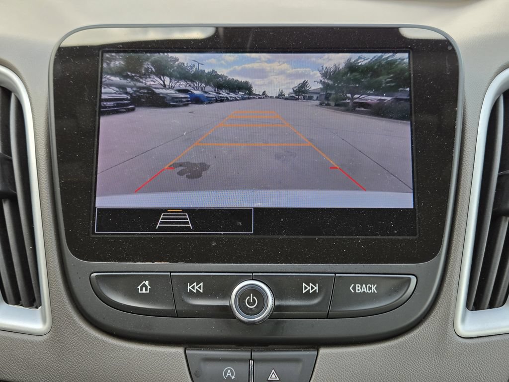 Used 2024 Chevrolet Malibu LT FWD image 7