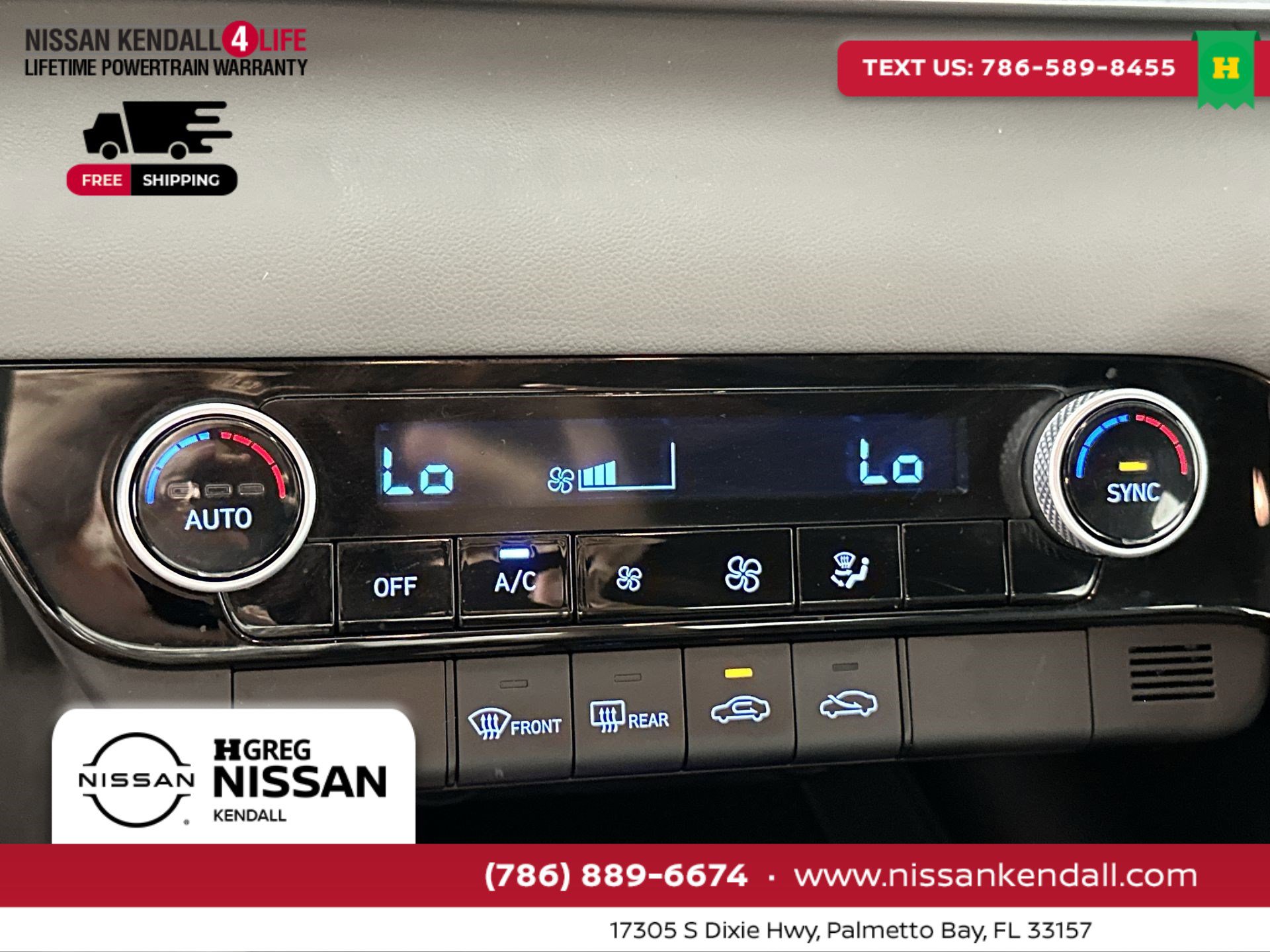 Used 2023 Hyundai Elantra SEL w/ Preferred Accessory Package image 23