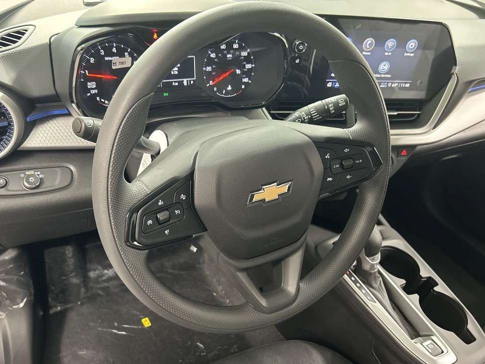 New 2026 Chevrolet Trax LS w/ LS Convenience Package FWD image 10