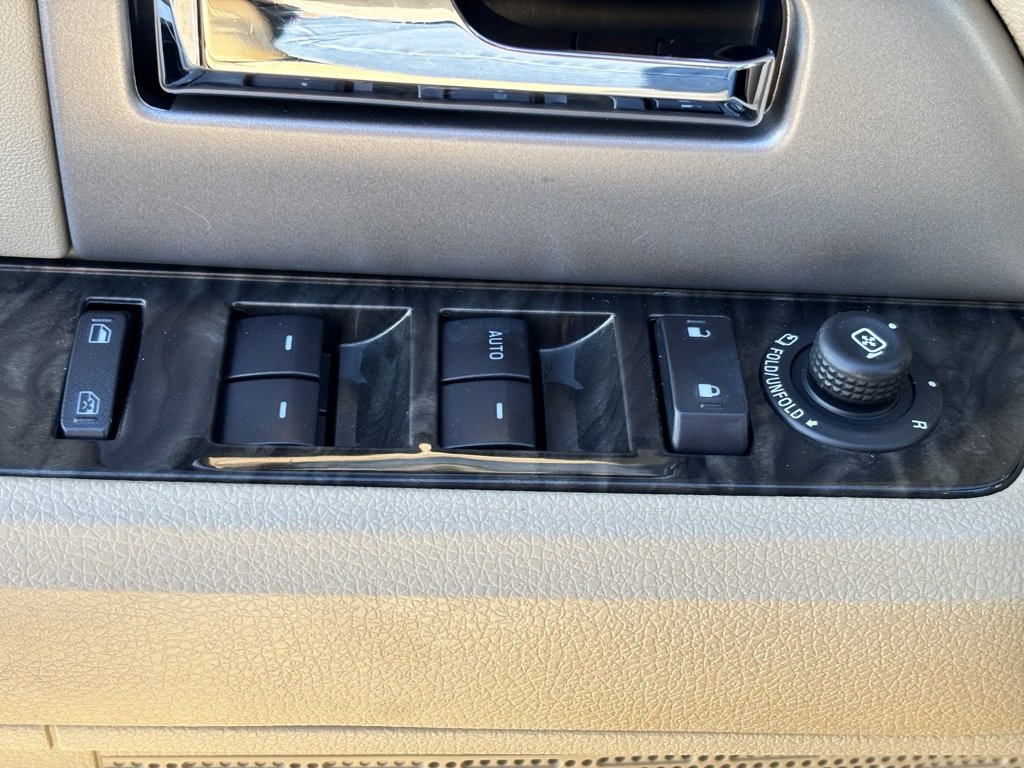 Used 2016 Ford Expedition Limited w/ Equipment Group 301A image 12