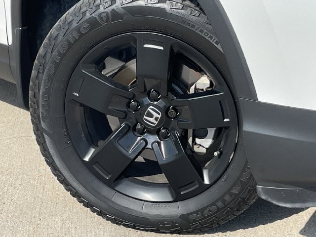 Certified 2024 Honda Ridgeline Black Edition image 8