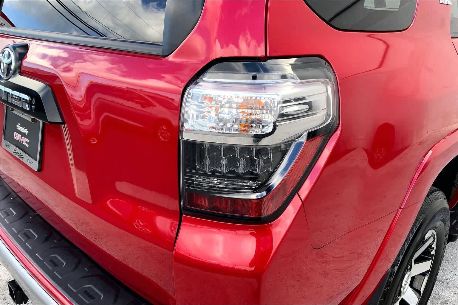 Used 2024 Toyota 4Runner TRD Off-Road AWD/4WD image 32