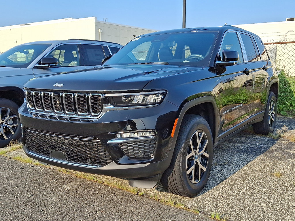 New 2025 Jeep Grand Cherokee Limited