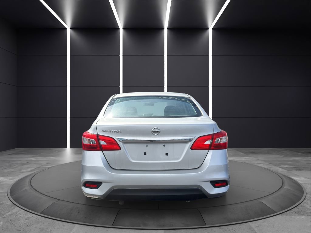 Used 2017 Nissan Sentra S image 2