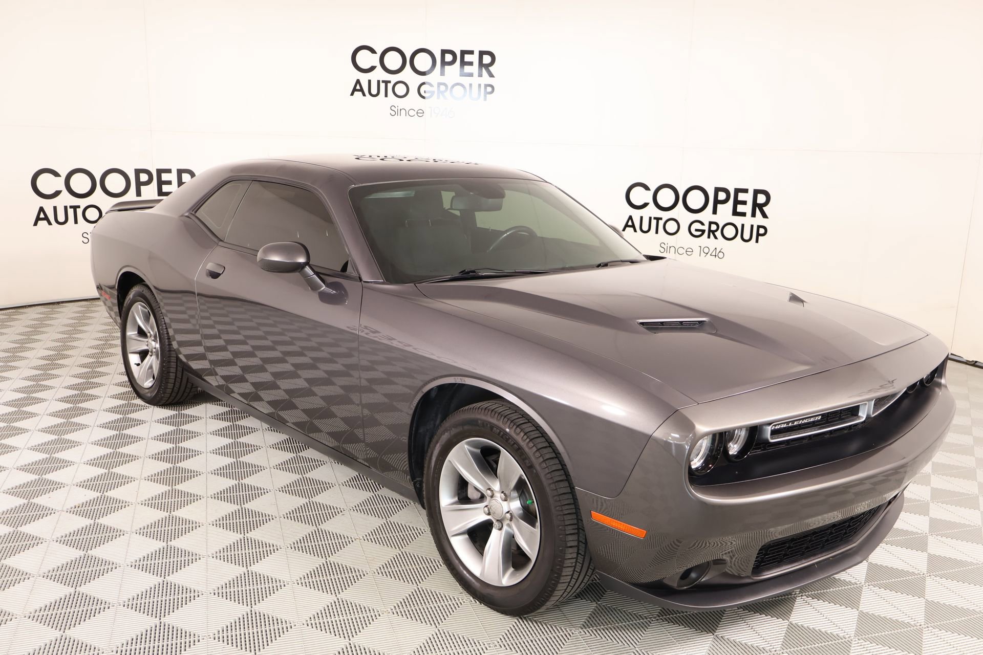 Used 2020 Dodge Challenger SXT
