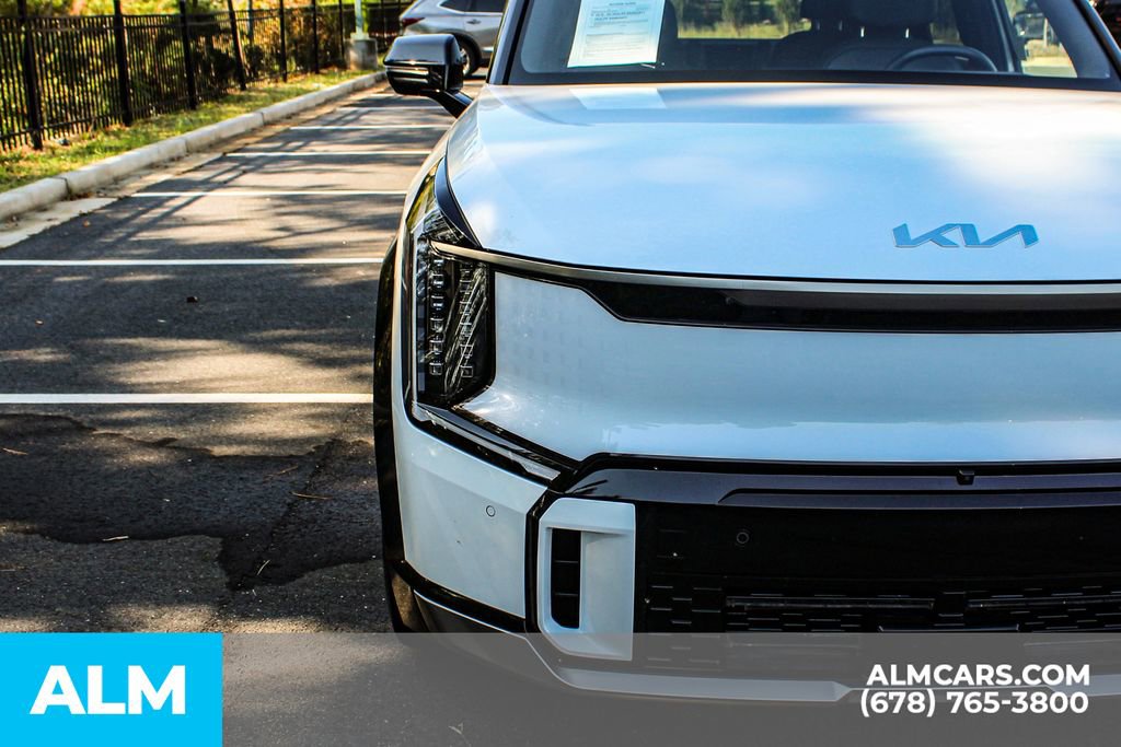 Used 2024 Kia EV9 GT-Line image 12