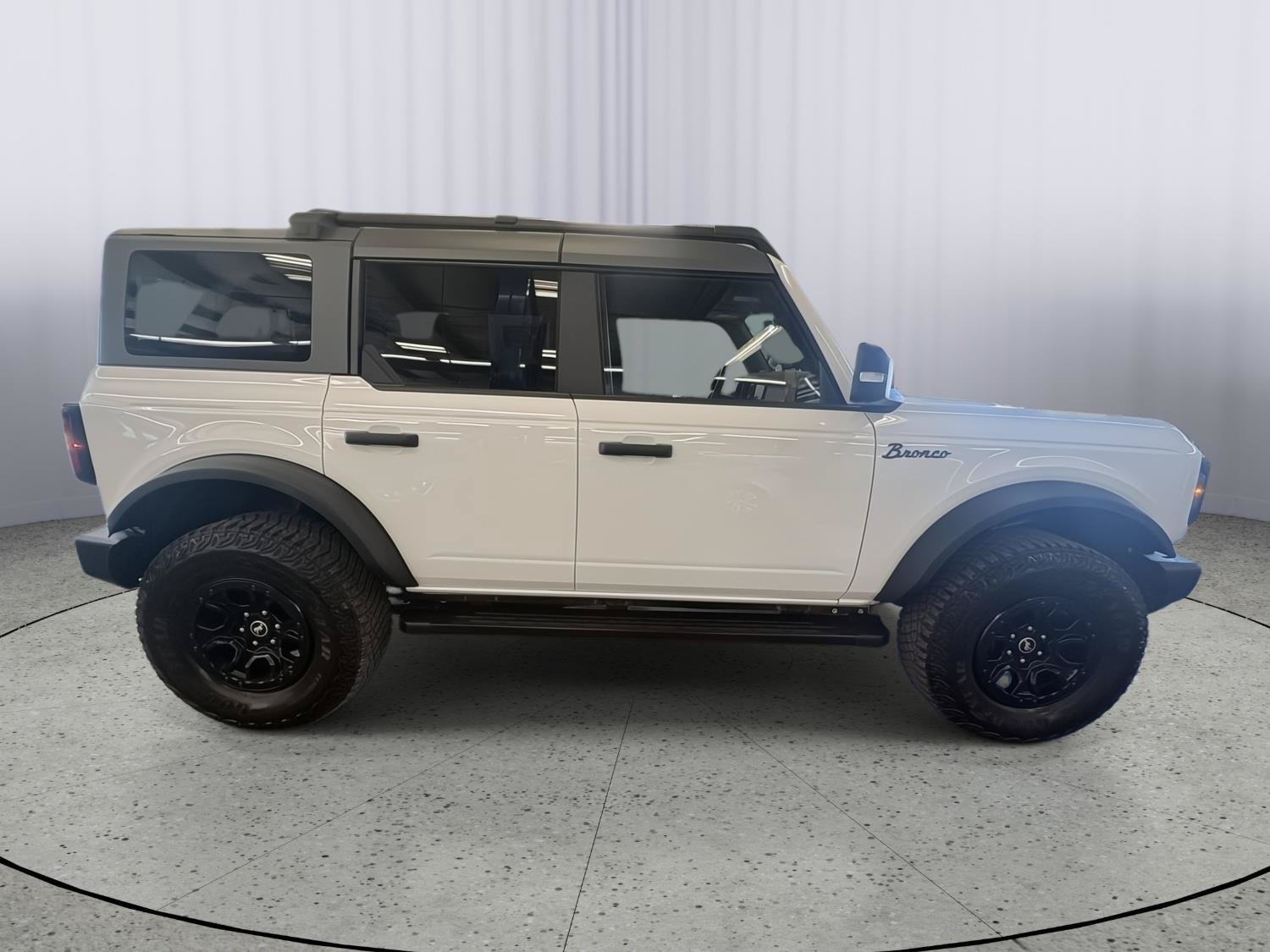 Used 2023 Ford Bronco Wildtrak AWD/4WD image 6