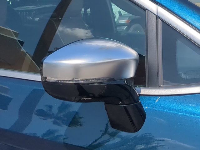 Certified 2025 Chrysler Pacifica Pinnacle w/ Trailer Tow Group FWD image 12
