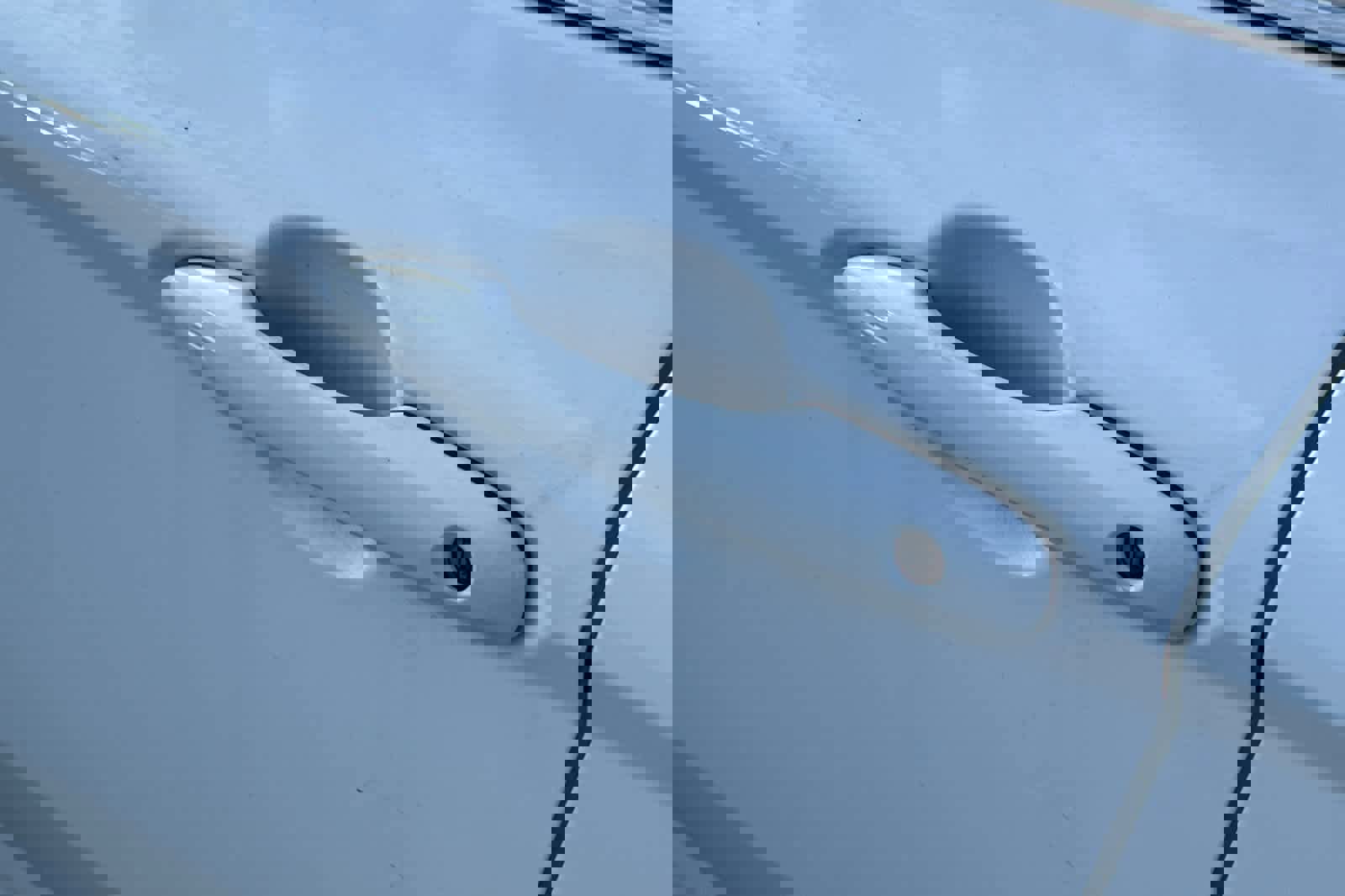 Used 2018 Toyota Camry LE FWD image 7