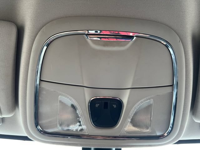 Used 2016 Jeep Cherokee Latitude FWD image 7