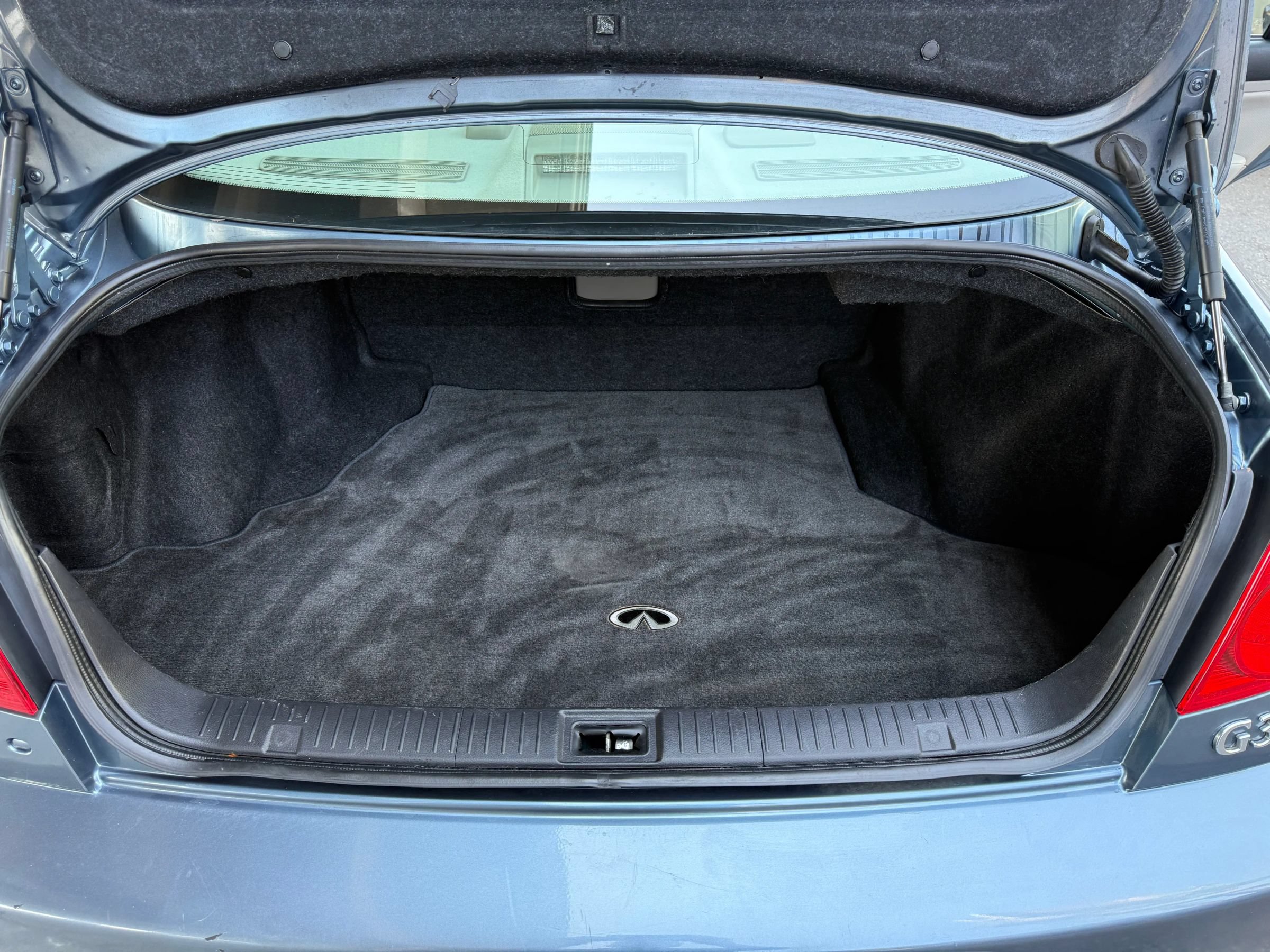 Used 2005 INFINITI G35 Sedan w/ (P03) Premium Pkg C RWD image 15