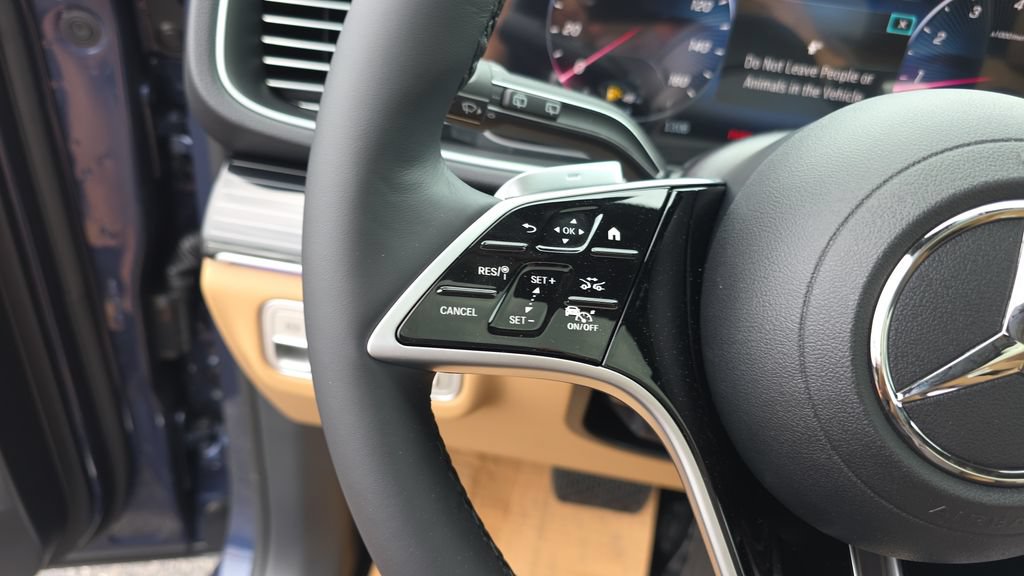 New 2026 Mercedes-Benz GLE 450 4MATIC image 17