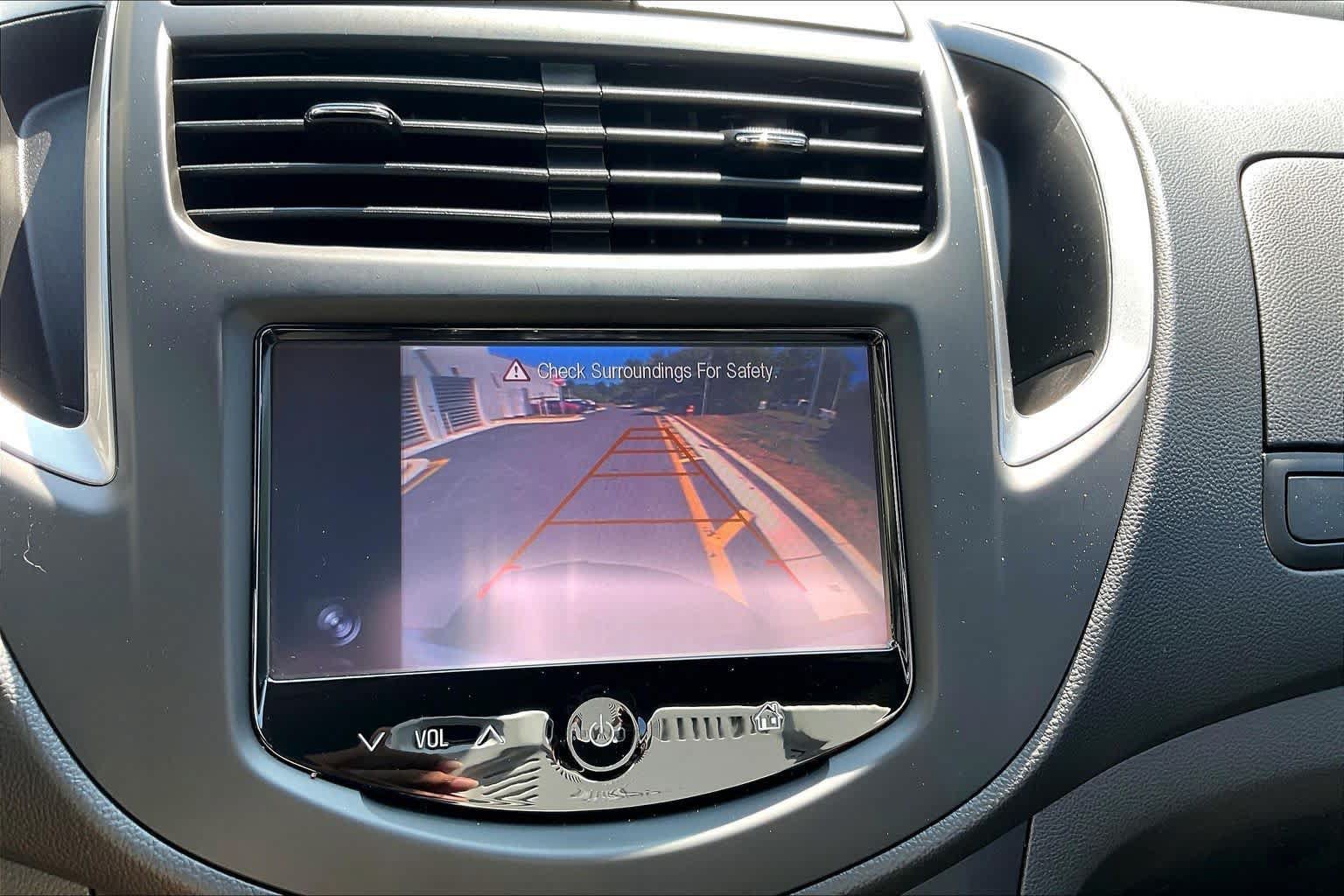 Used 2016 Chevrolet Trax LS FWD image 28