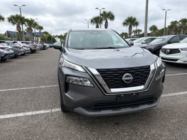 Used 2023 Nissan Rogue SV AWD/4WD image 7