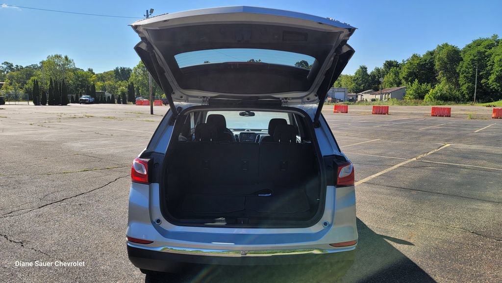 Used 2018 Chevrolet Equinox LT AWD/4WD image 11