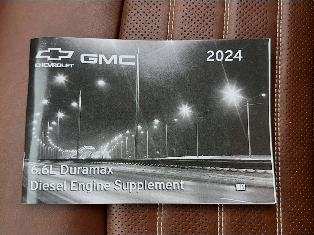 Used 2024 GMC Sierra 3500 Denali Ultimate AWD/4WD image 53