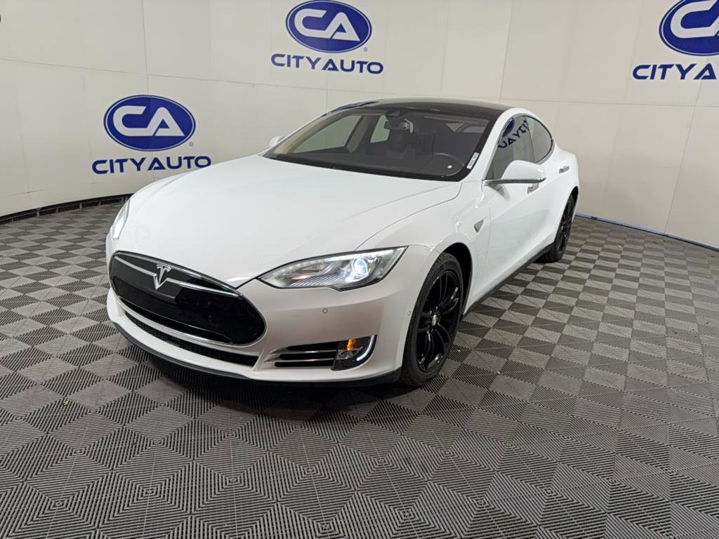 Used 2014 Tesla Model S 85 image 32