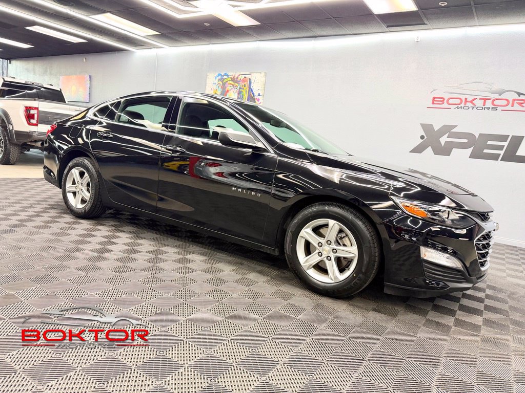 Used 2022 Chevrolet Malibu LS w/ LPO, Convenience Package 2 FWD image 1