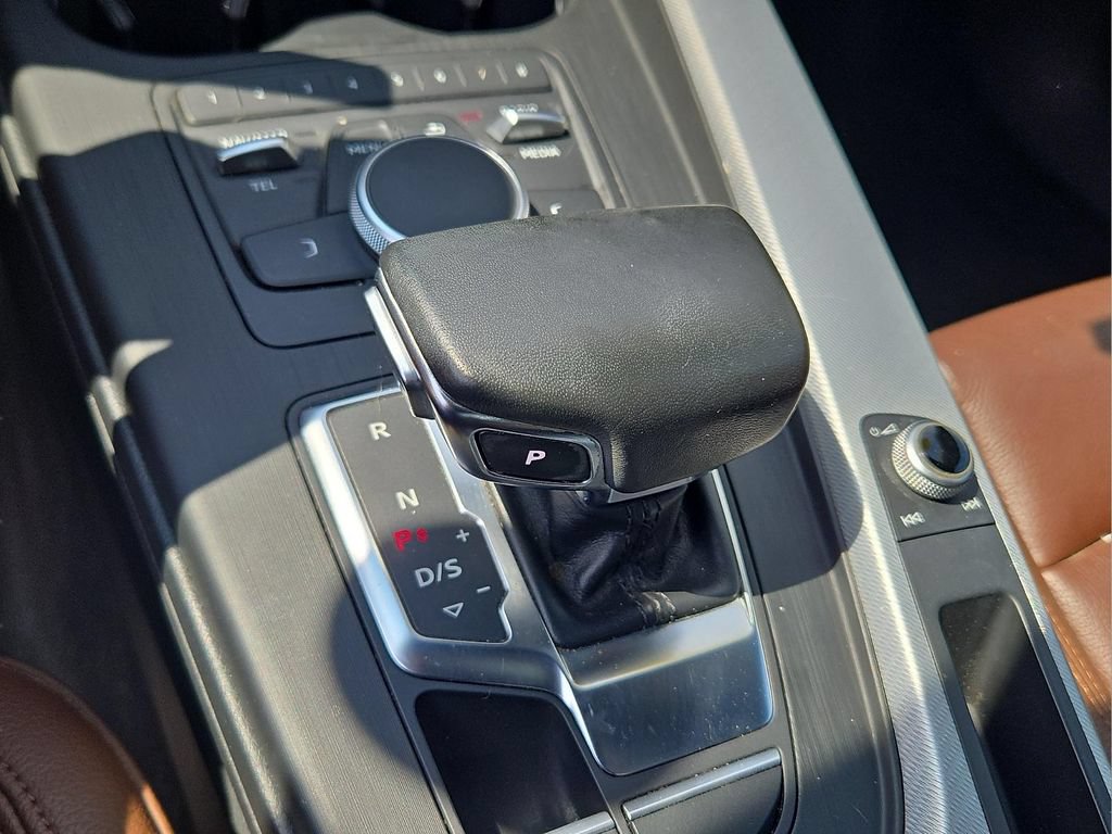 Used 2018 Audi A4 2.0T Premium AWD/4WD image 15