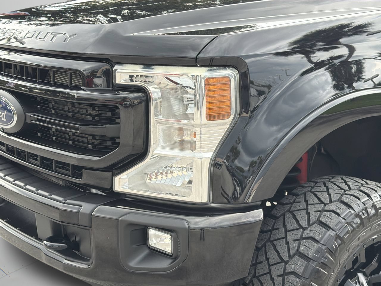 Used 2022 Ford F250 Lariat w/ Tremor Off-Road Package AWD/4WD image 6