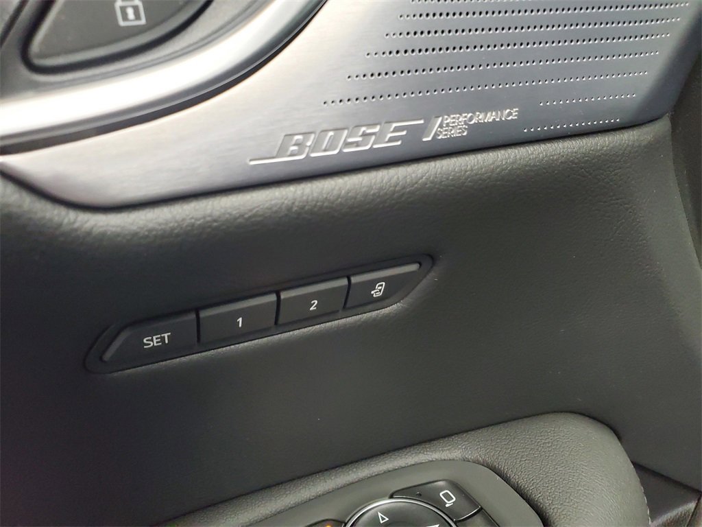 New 2025 Cadillac XT5 Sportv w/ LPO, Red Accent Package image 9