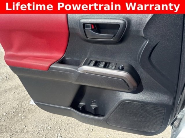 Used 2023 Toyota Tacoma SR image 23