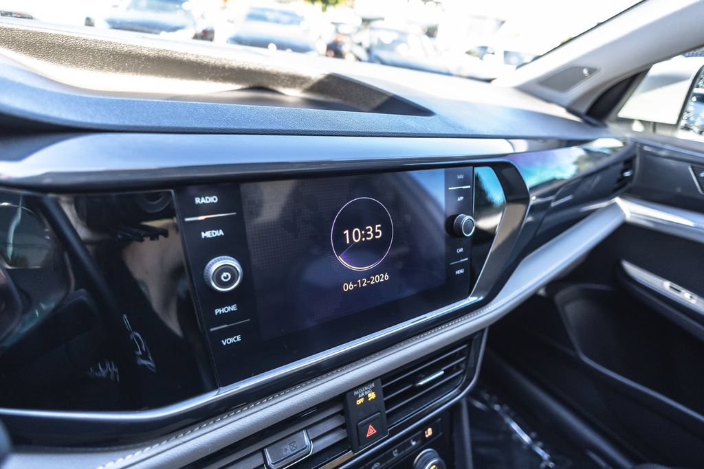Used 2022 Volkswagen Taos SEL w/ Panoramic Sunroof Package AWD/4WD image 11
