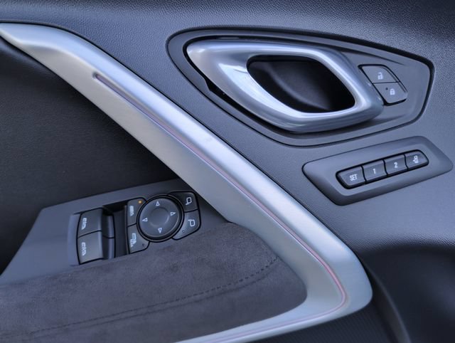 Used 2023 Chevrolet Camaro SS RWD image 13
