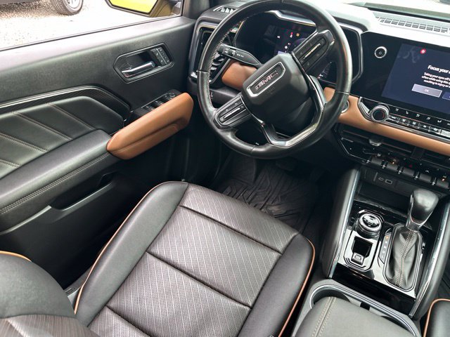 Used 2023 GMC Canyon AT4 w/ AT4 Premium Package AWD/4WD image 19