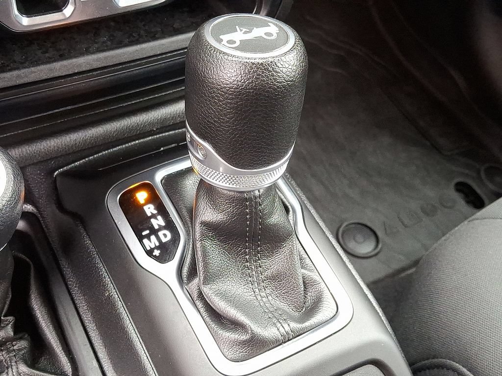 Used 2019 Jeep Wrangler Unlimited Sport S AWD/4WD image 14