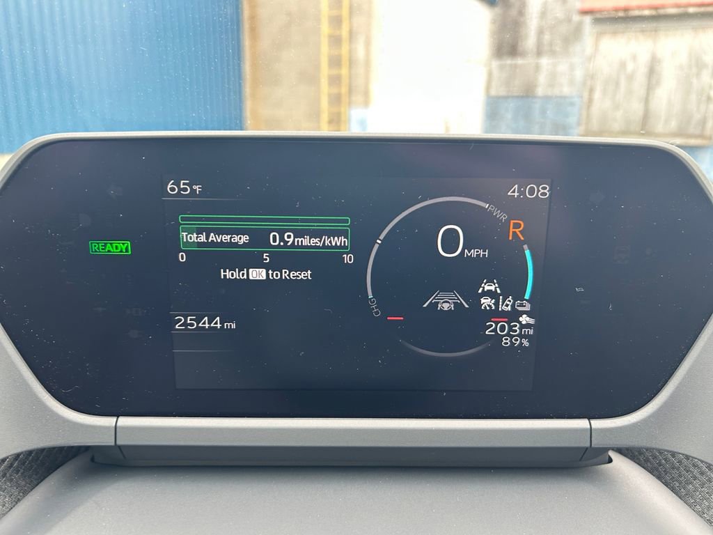 Used 2025 Toyota bZ4X FWD image 14