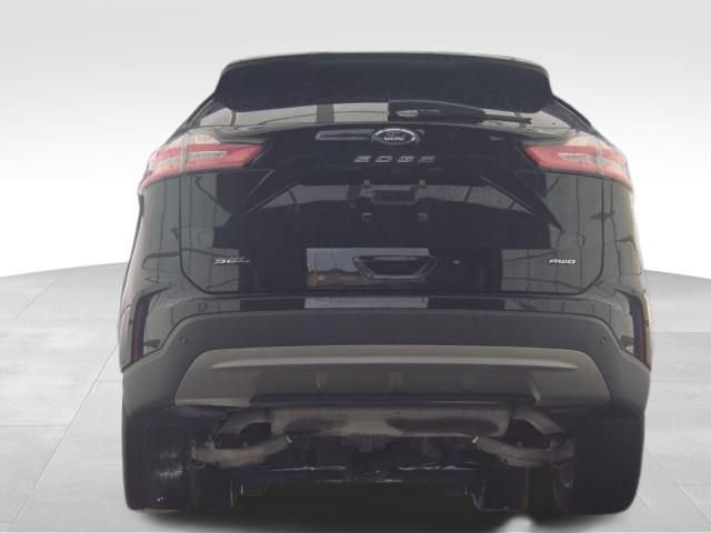 Used 2023 Ford Edge SEL w/ Convenience Package AWD/4WD image 7
